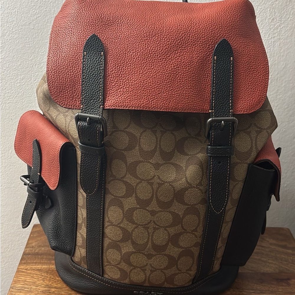 Coach Backpack - Picture 4 of 4